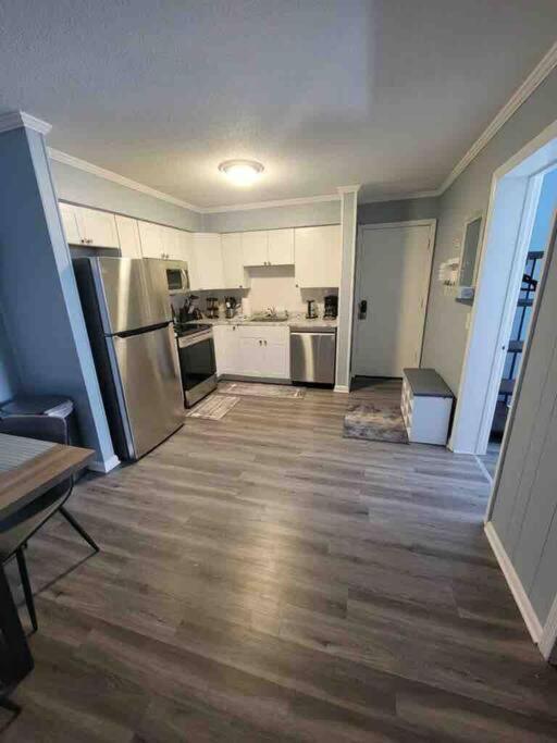 2022 Renovated 2-Bdrm Cozy, Lovely Condo W/Parking! 希爾頓黑德島 外观 照片