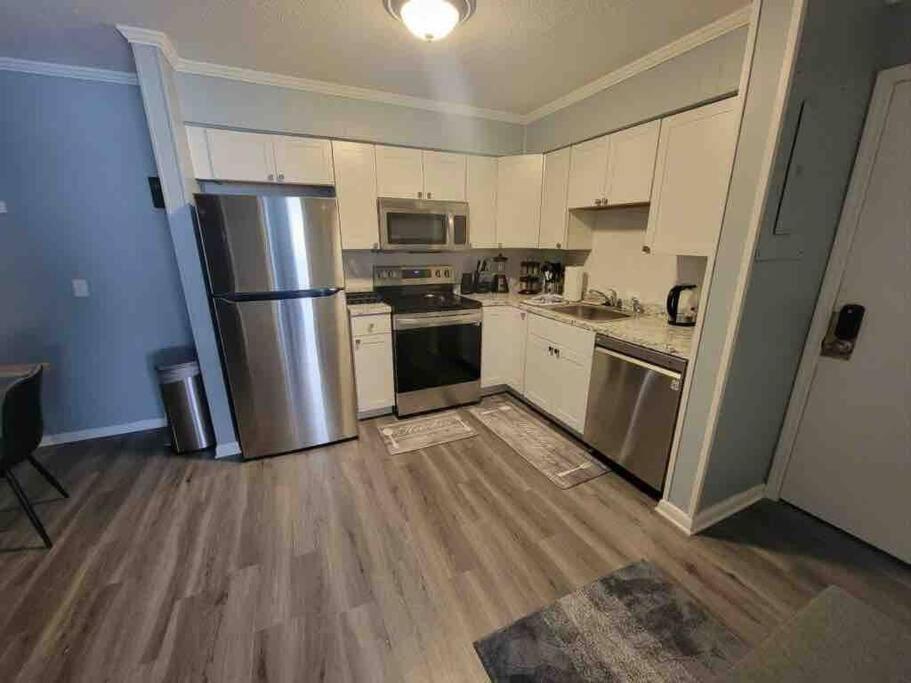 2022 Renovated 2-Bdrm Cozy, Lovely Condo W/Parking! 希爾頓黑德島 外观 照片